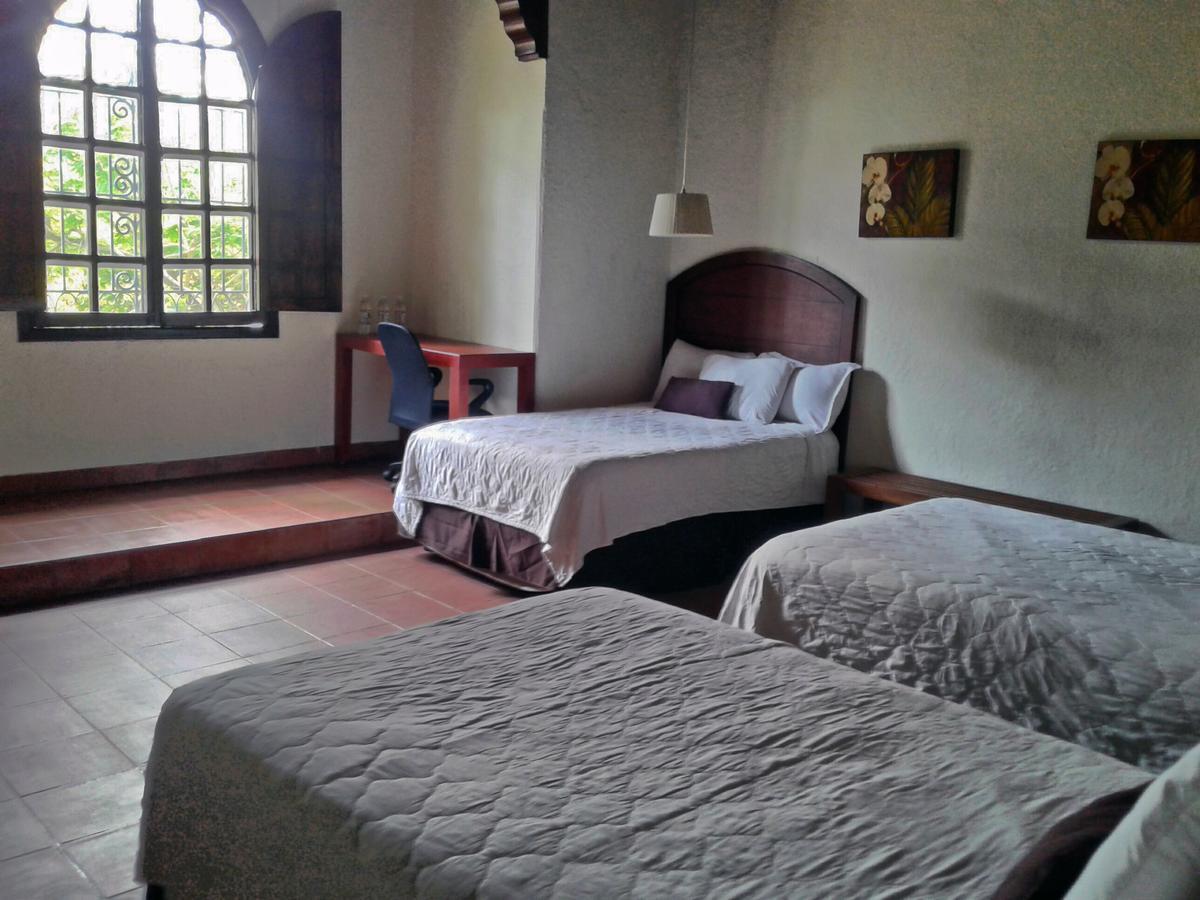 Kal Nawi Hotel San Salvador Esterno foto