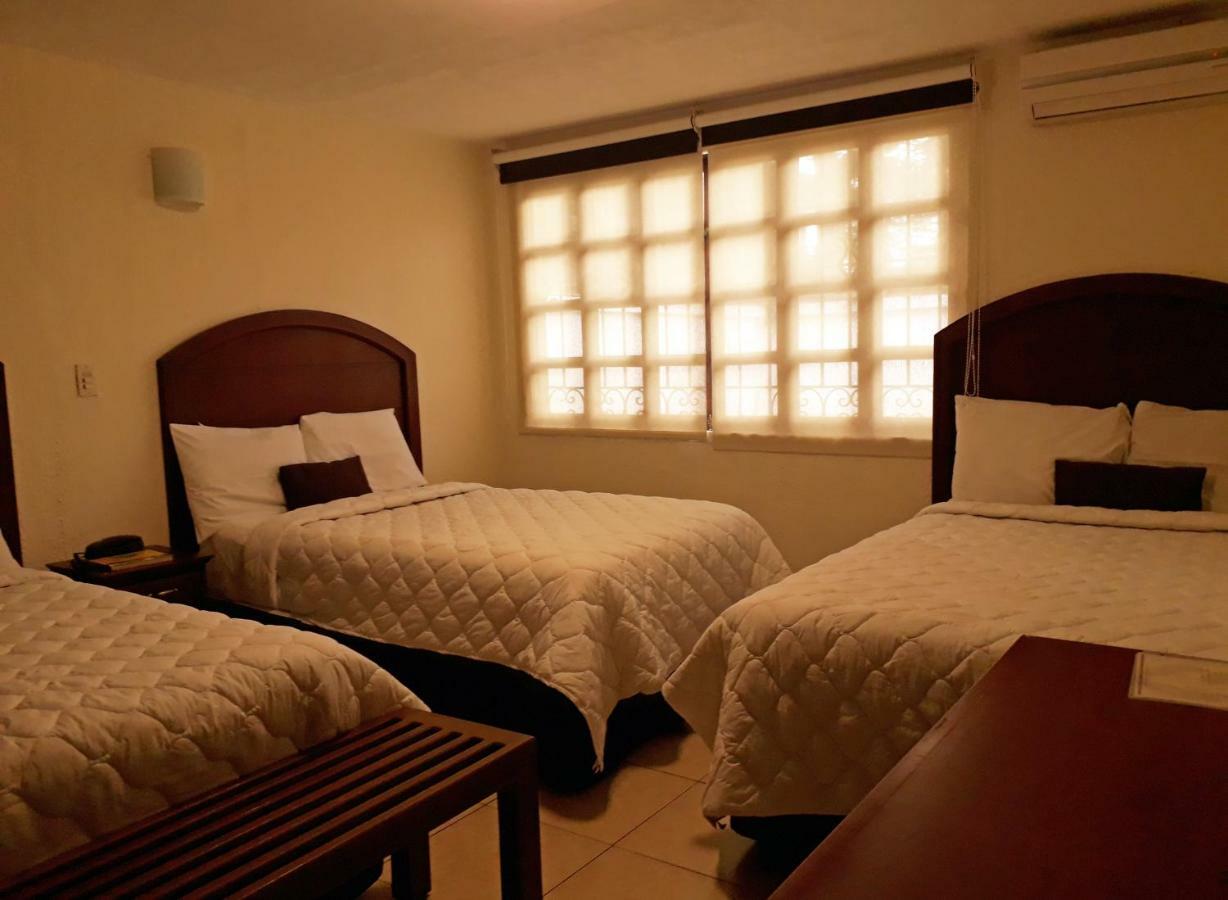Kal Nawi Hotel San Salvador Esterno foto