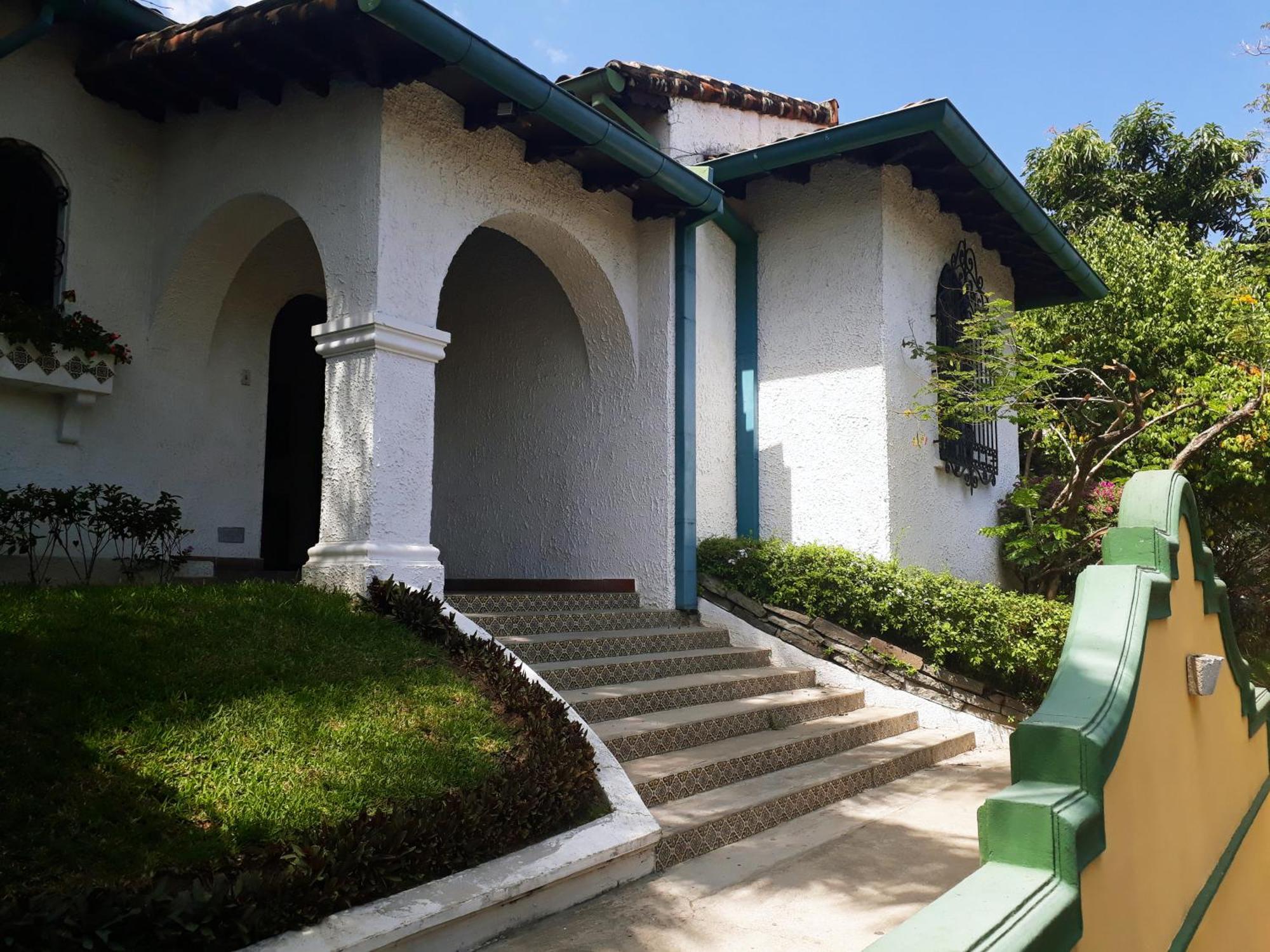Kal Nawi Hotel San Salvador Esterno foto